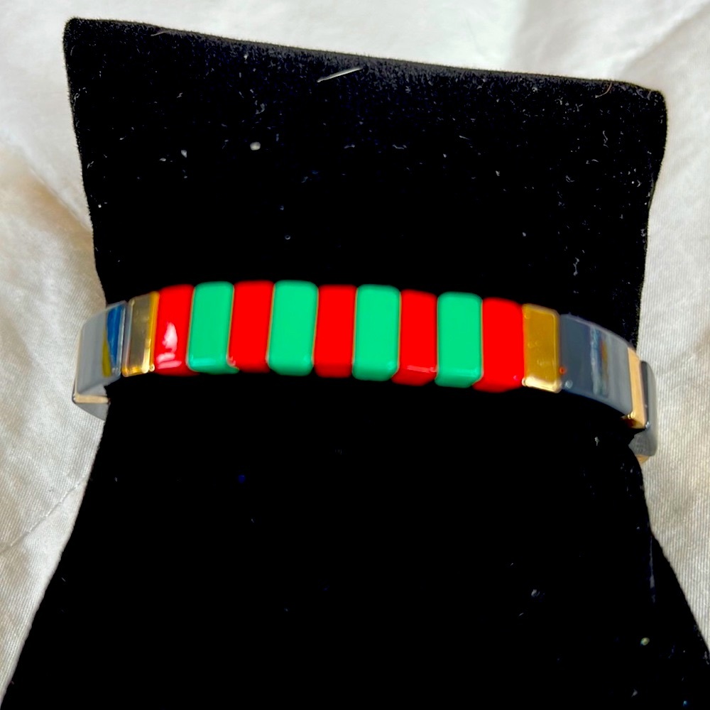 Enamel bracelet